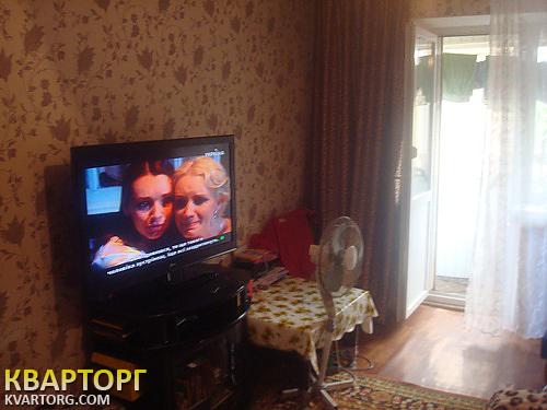 Sell 2-room apartment. Киев,  Волгоградська — photo 1