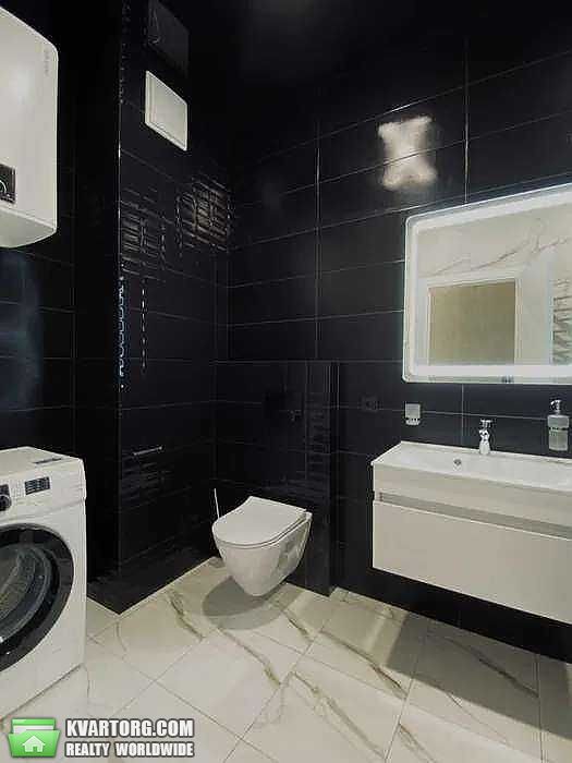 Rent out 2-room apartment. Киев,  Предславинская — photo 3