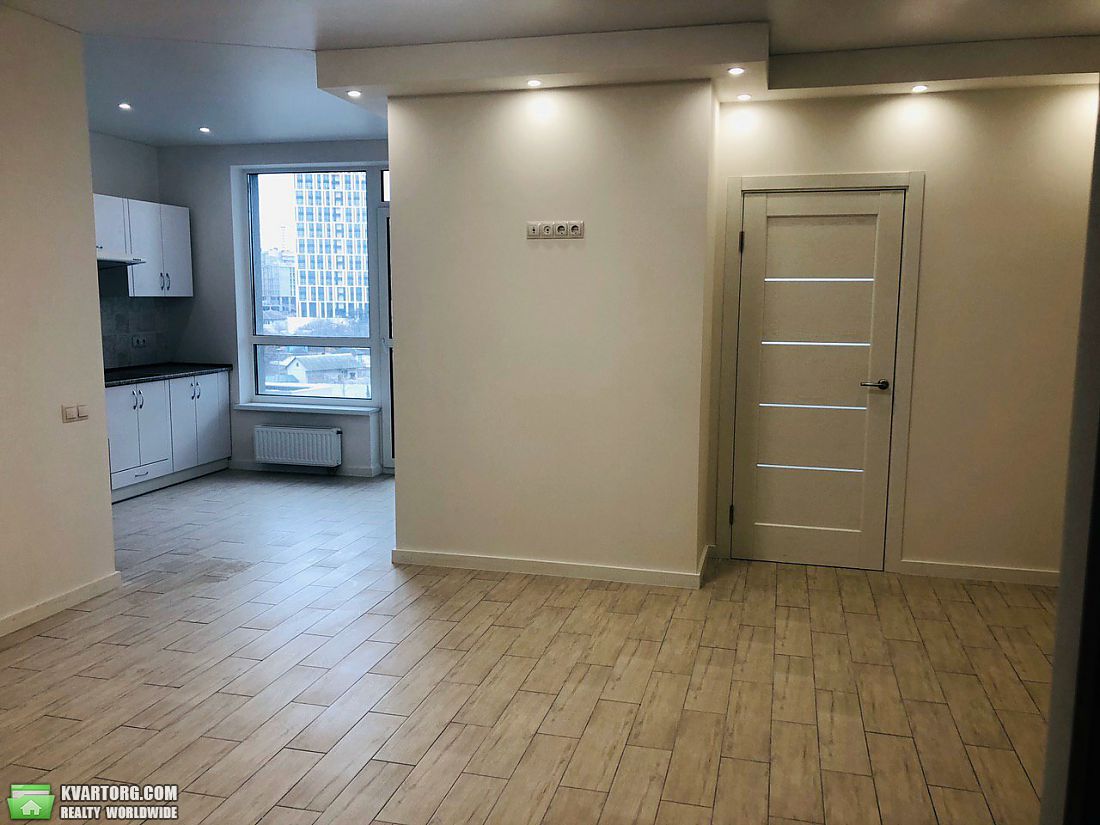 Sell 2-room apartment. Киев,  Заречная — photo 1