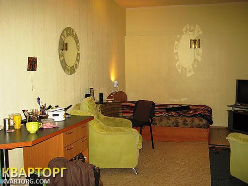 Sell 3-room apartment. Киев,  Милославская — photo 1