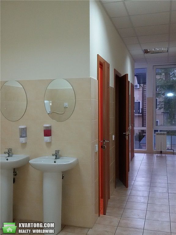 Rent out office. Киев, ул. Эспланадная — photo 4