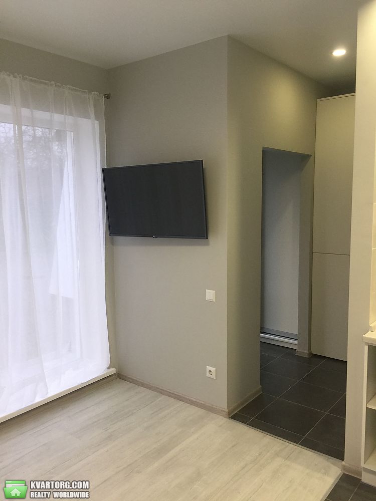 Sell 1-room apartment. Киев,  Садовая Осокорки — photo 4