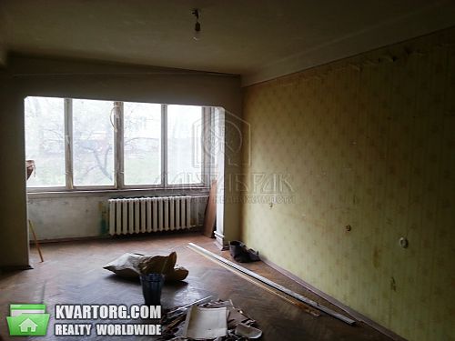 Sell 2-room apartment. Киев,  Белорусская — photo 2