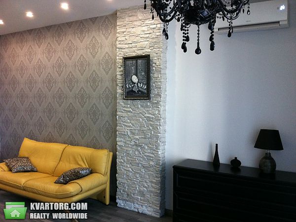 Rent out 2-room apartment. Днепропетровск,  Кирова — photo 2