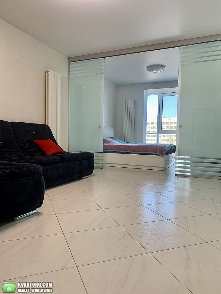 Sell 2-room apartment. Днепропетровск, Набережная Победы — photo 9