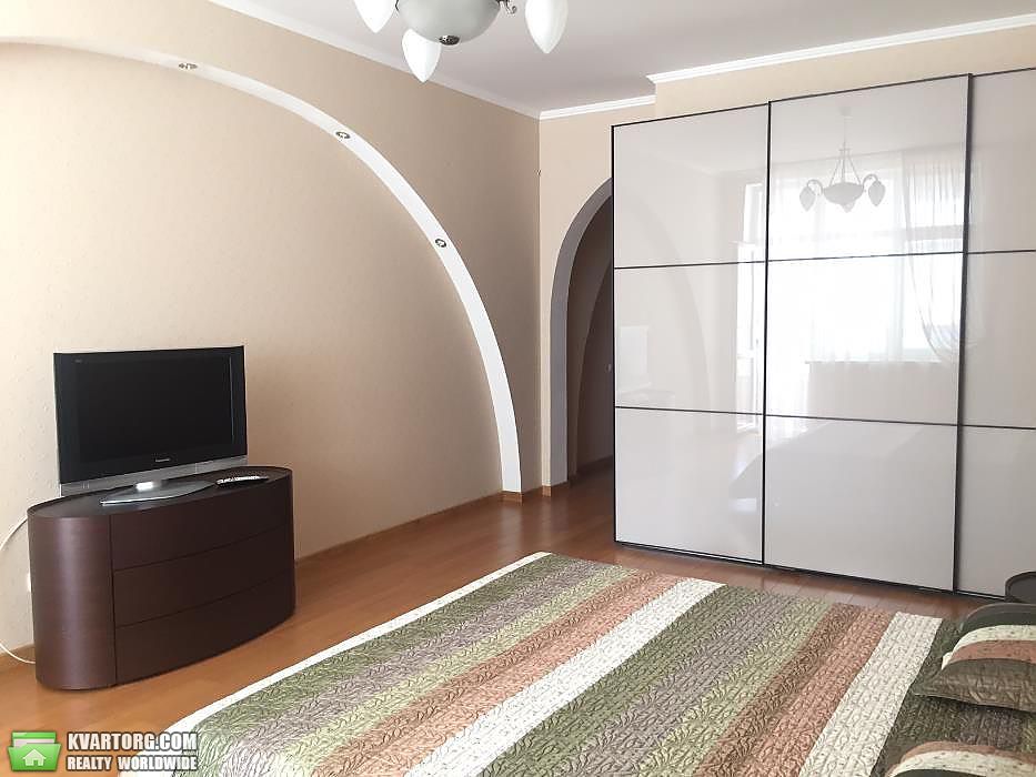 Rent out 2-room apartment. Киев,  Кудряшова — photo 2