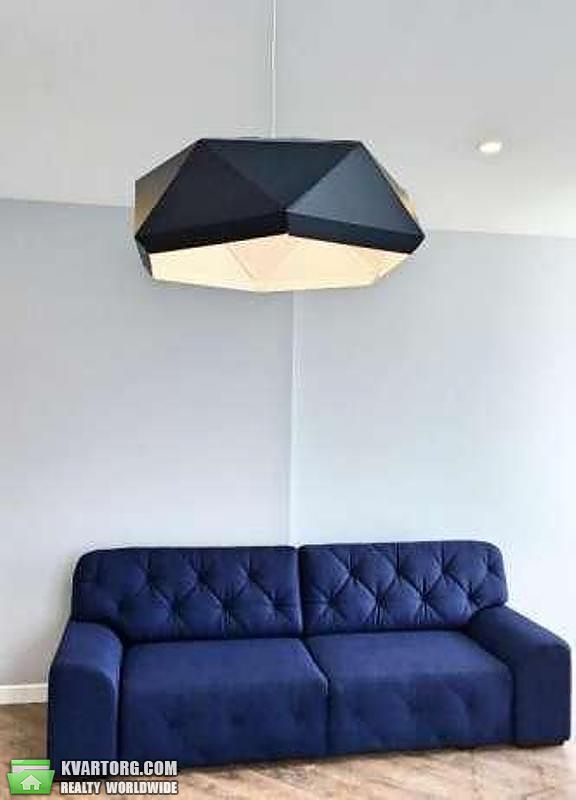 Rent out 2-room apartment. Киев, коновальца — photo 1
