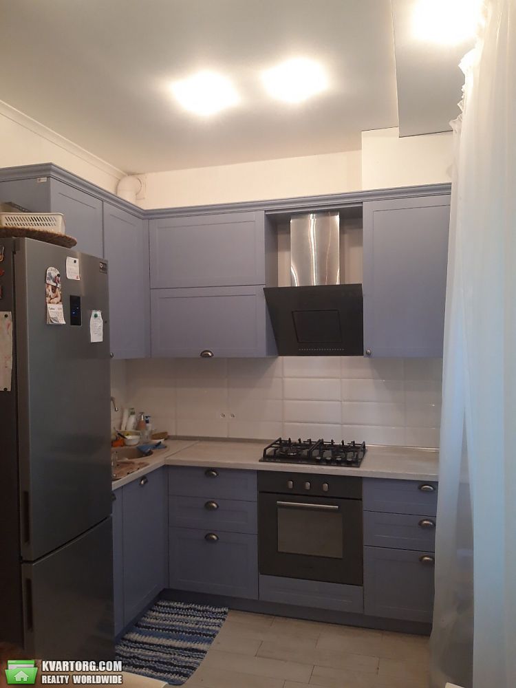 Sell 2-room apartment. Киев,  Героев Обороны — photo 1