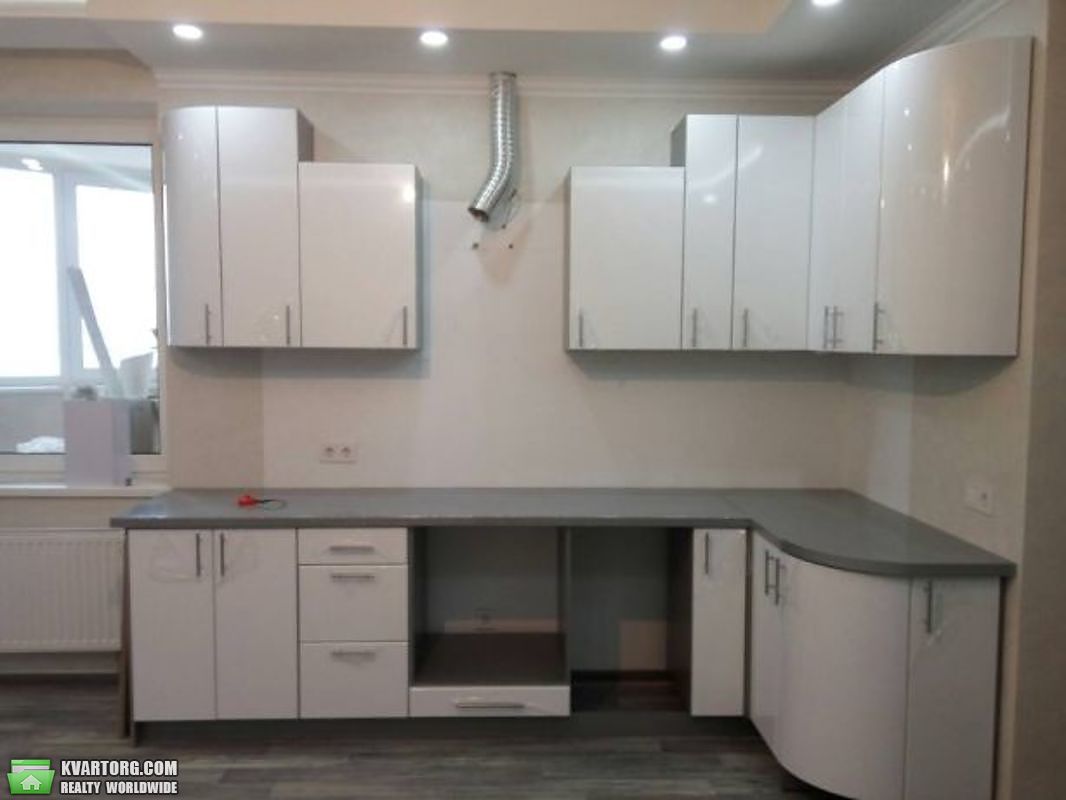 Sell 2-room apartment. Киев,  Малиновского — photo 1