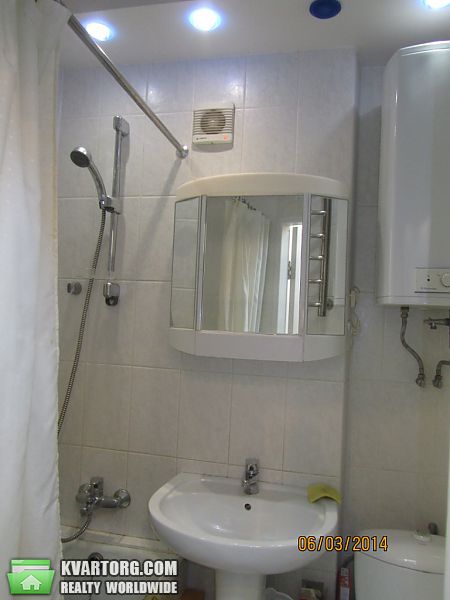 Rent out 3-room apartment. Одесса, Люстдорфская дорога 7ст — photo 2