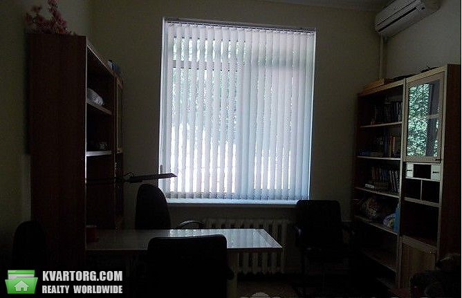 Sell 3-room apartment. Киев,  Первомайского — photo 4