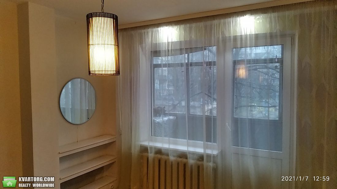 Rent out 2-room apartment. Киев,  Милютенко — photo 4