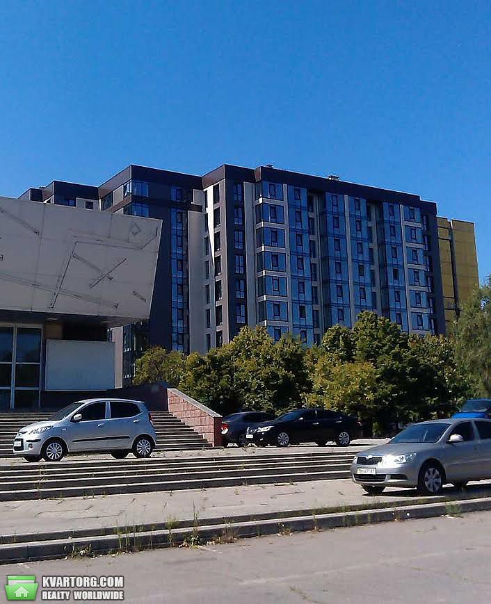 Rent out 1-room apartment. Днепропетровск, Славы Бульвар — photo 3