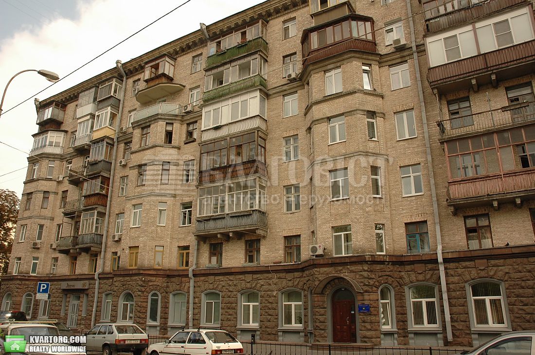 Rent out 2-room apartment. Киев,  Грушевского — photo 5