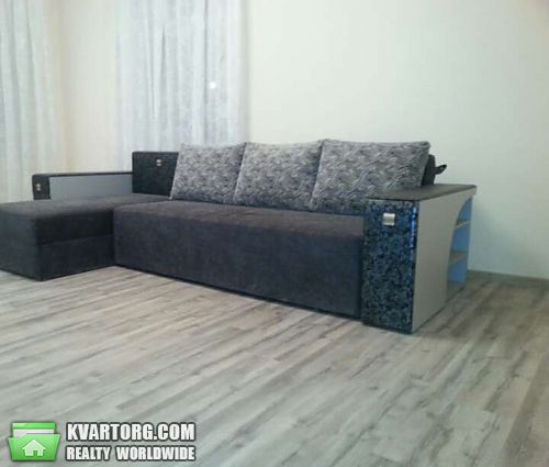 Rent out 2-room apartment. Киев, Харьковское шоссе — photo 6