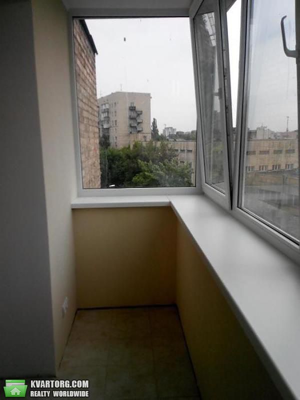 Rent out 2-room apartment. Киев,  Федорова — photo 7