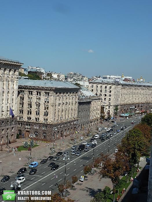 Rent out 3-room apartment. Киев,  Крещатик — photo 9
