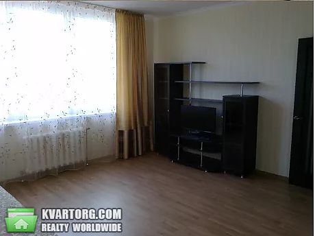 Rent out 1-room apartment. Киев,  Пчелки — photo 4