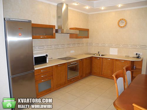 Rent out 4-room apartment. Киев, Леси Украинки бул — photo 1
