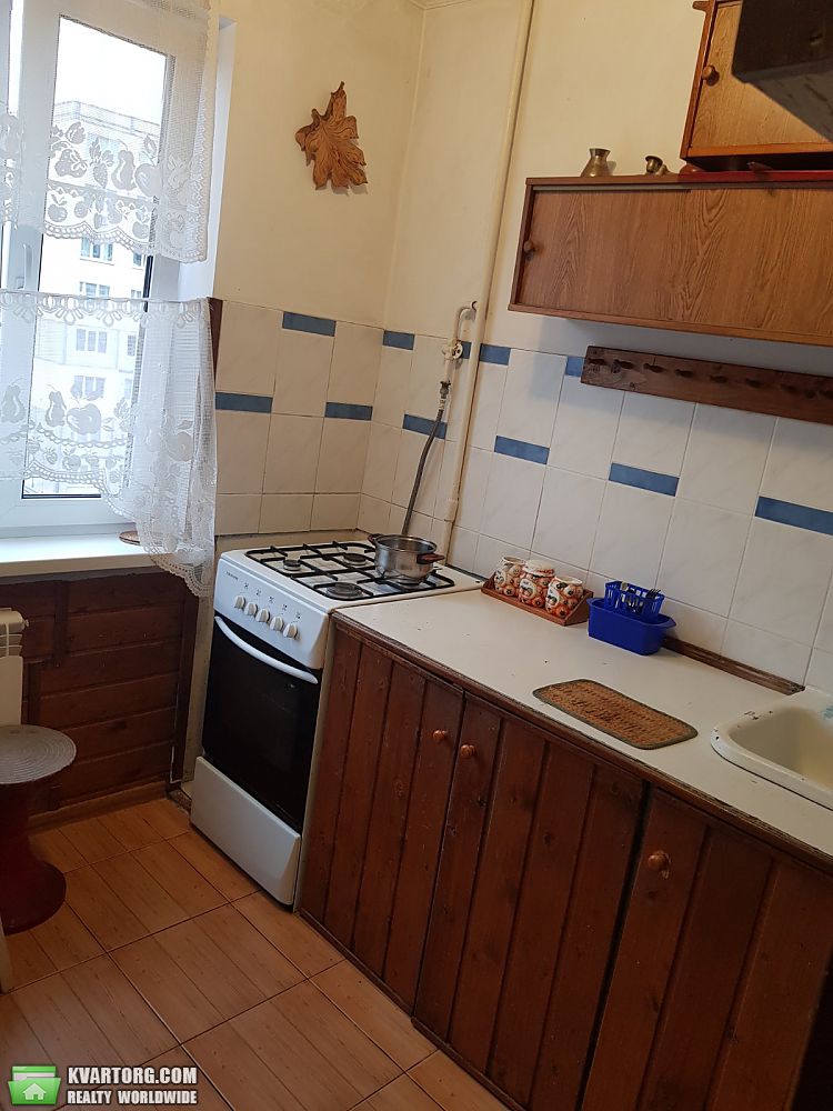 Rent out 2-room apartment. Киев,  Героев Сталинграда пр — photo 7