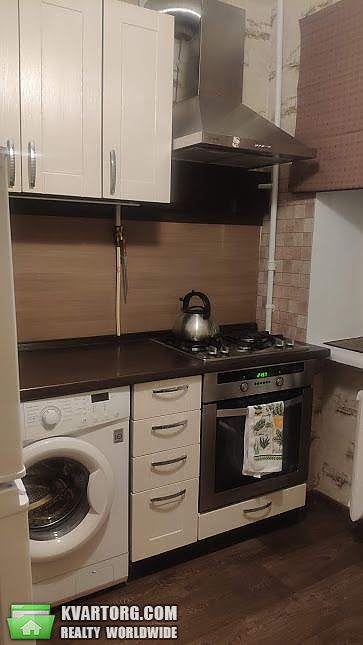 Rent out 1-room apartment. Киев,  Строителей — photo 3