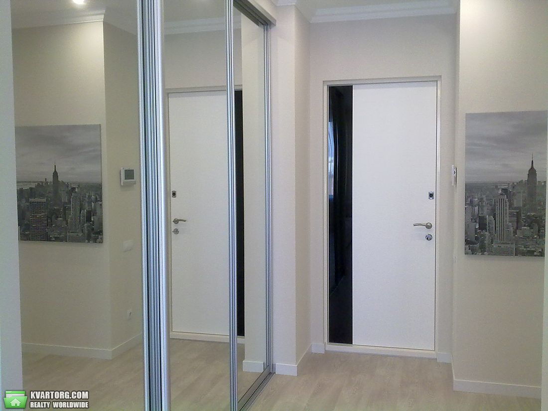 Sell 2-room apartment. Киев,  Щорса — photo 6