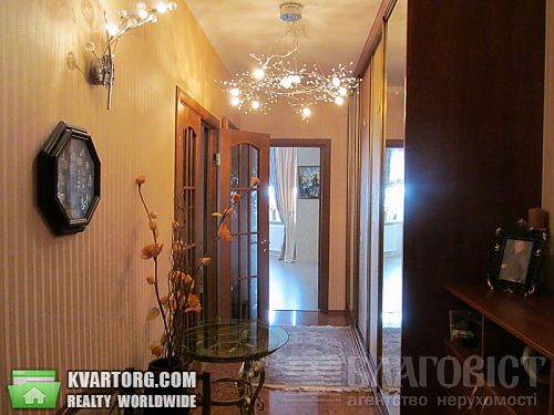 Sell 2-room apartment. Киев, Салютная — photo 8