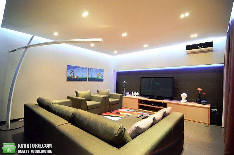 Rent out 3-room apartment. Киев,  Уборевича — photo 8