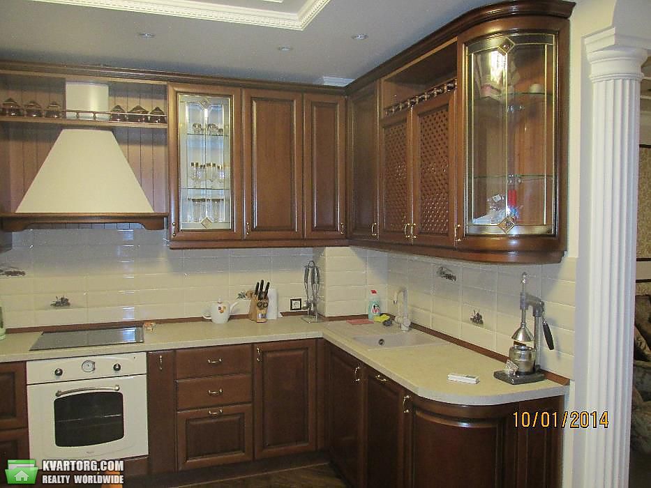 Sell 3-room apartment. Киев, Лобановского — photo 1