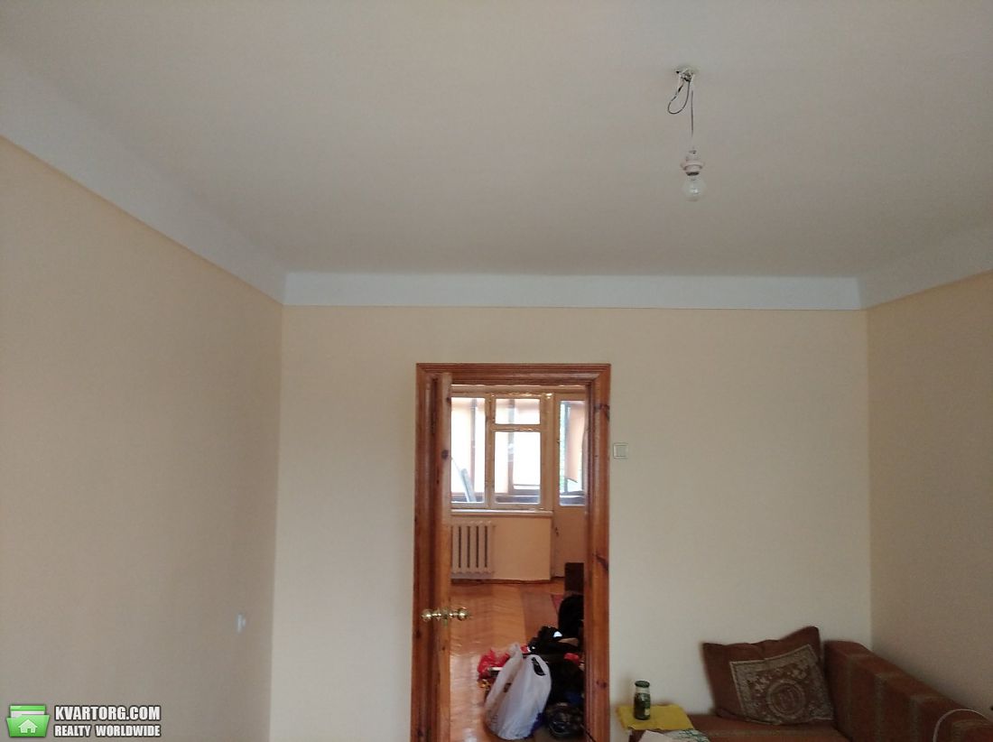 Sell 2-room apartment. Киев,  Миропольская — photo 3