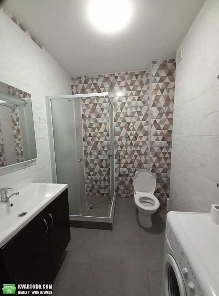 Rent out 1-room apartment. Киев,  Петропавловская — photo 2