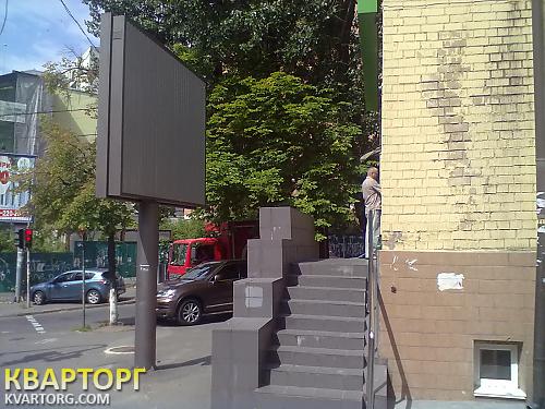 Rent out shop. Киев,  Воровского — photo 2