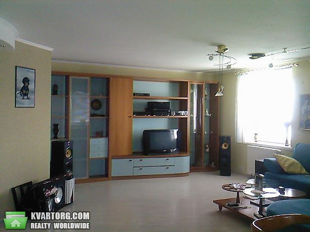 Rent out 4-room apartment. Киев, Чадаева — photo 3