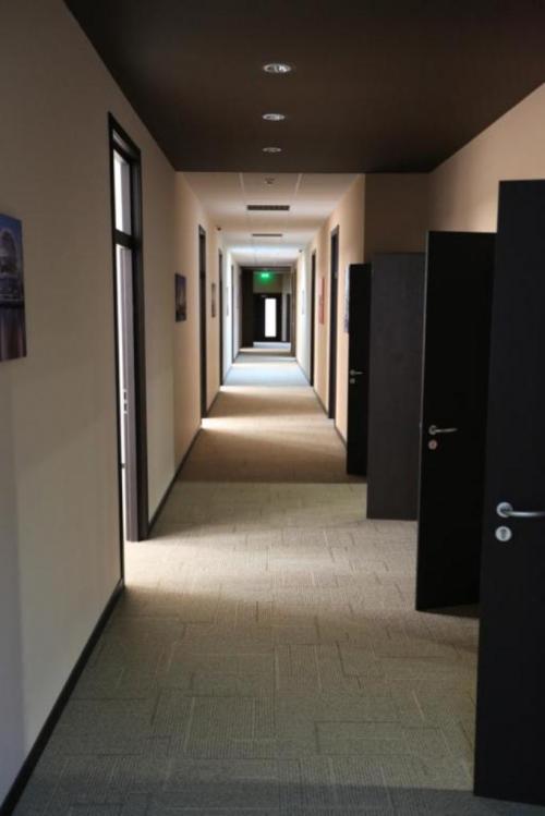 Rent out office. Киев, Хмельницкого Богдана — photo 1