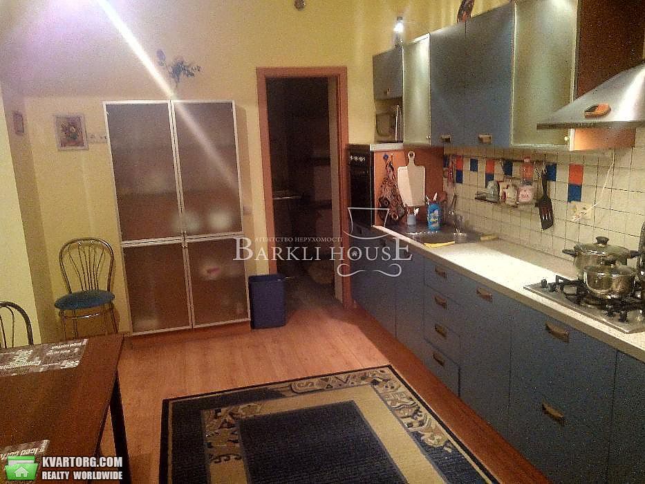 Rent out 3-room apartment. Киев,  Спасская — photo 2