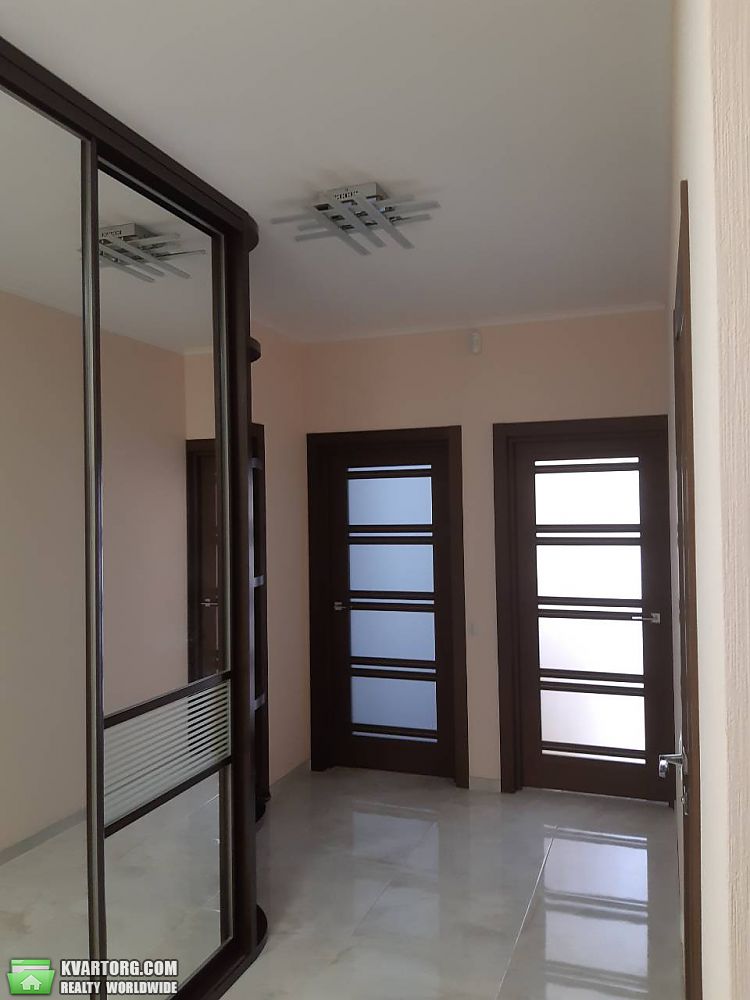 Rent out 2-room apartment. Киев,  Демиевская — photo 10
