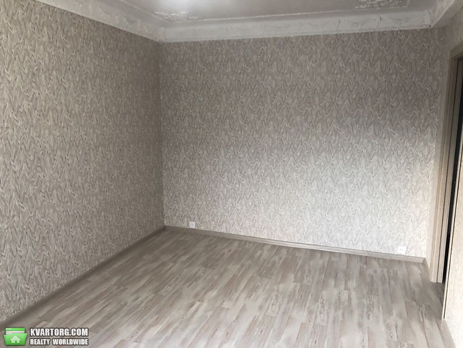 Sell 2-room apartment. Киев,  Фрунзе — photo 2