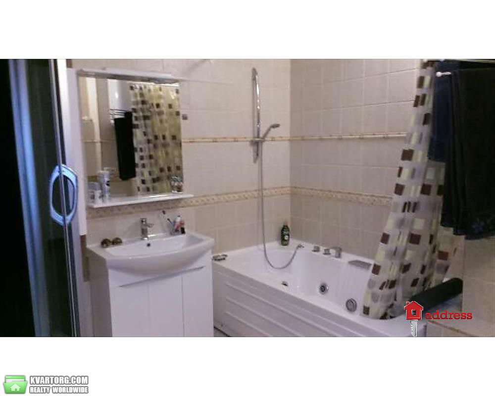 Rent out 3-room apartment. Киев,  Машиностроительная — photo 6