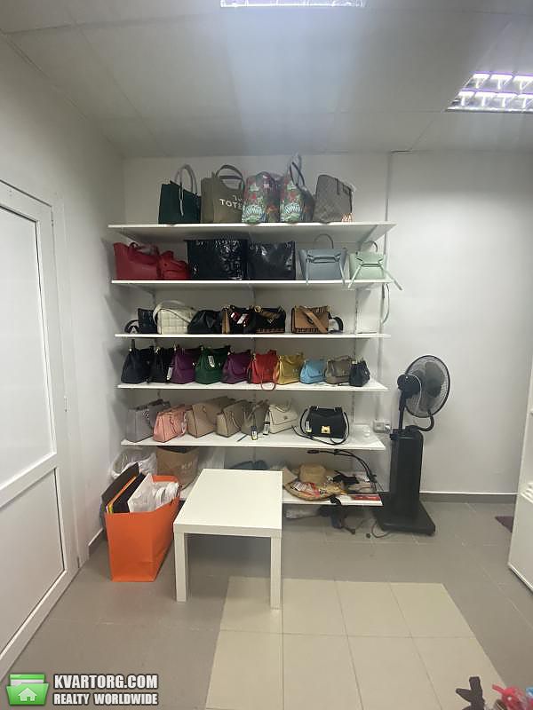Rent out office. Киев, Оболонская Набережная — photo 1