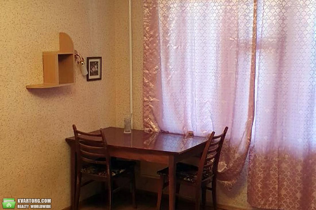 Sell 1-room apartment. Киев,  Хорольская — photo 5