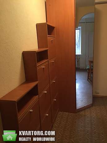 Rent out 3-room apartment. Киев,  Русановская наб — photo 8