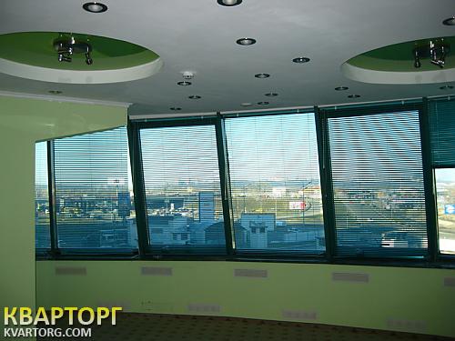 Rent out office. Киев, Бажана — photo 3