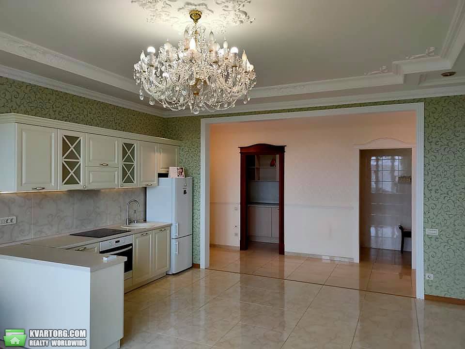 Rent out 3-room apartment. Одесса, Проспект Шевченко — photo 1