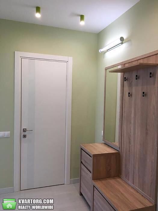 Rent out 1-room apartment. Киев,  Днепровская наб — photo 2