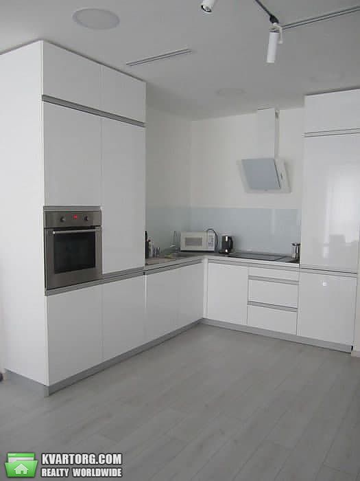 Sell 2-room apartment. Днепропетровск, набережная Победы — photo 1