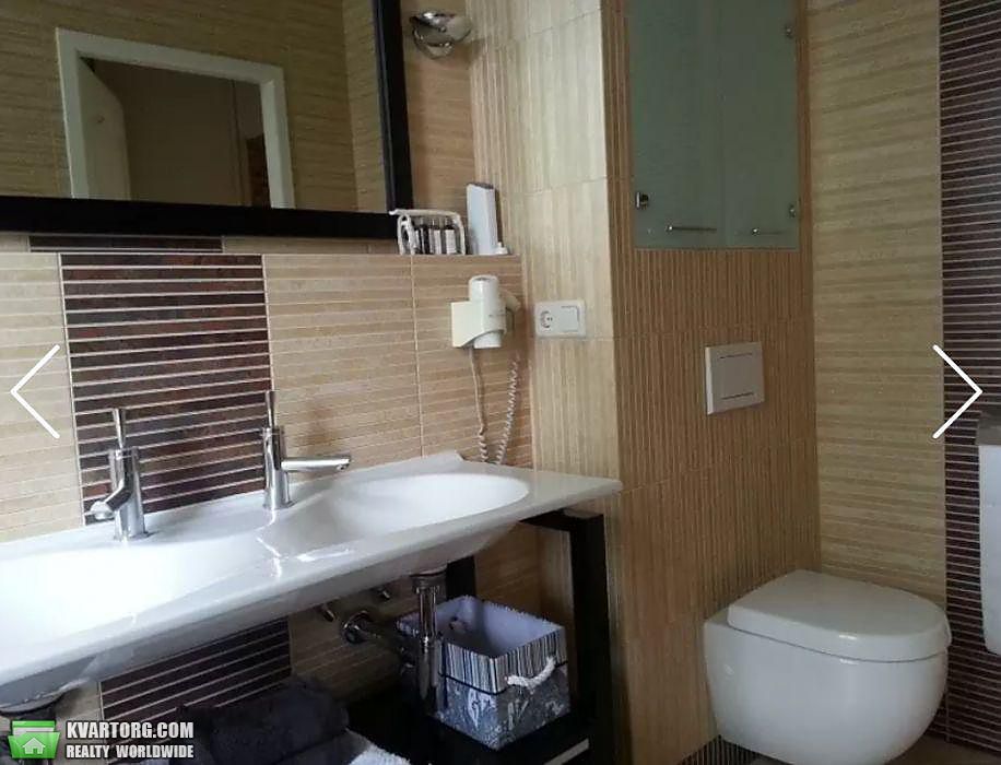 Rent out 3-room apartment. Киев,  Костельная — photo 9