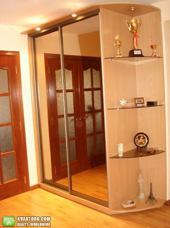 Sell 3-room apartment. Киев,  Святошинский пер — photo 4