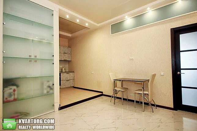 Rent out 2-room apartment. Одесса, Генуэзская — photo 1