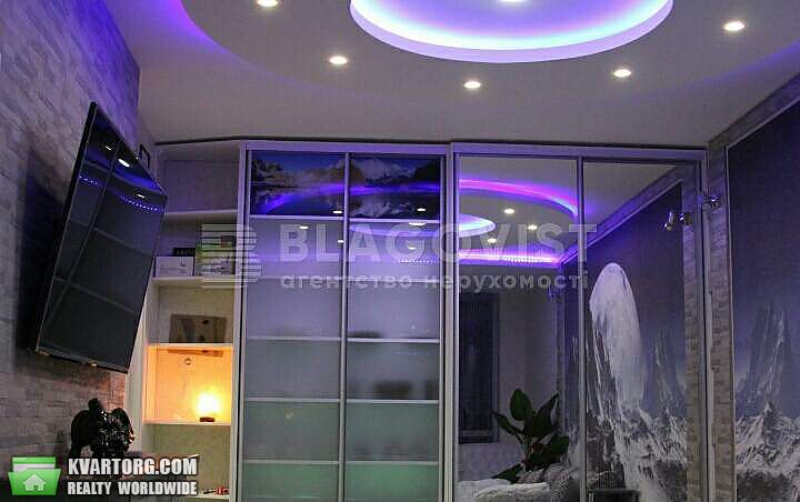 Rent out 2-room apartment. Киев,  Ахматовой — photo 3