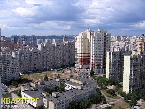 Sell 2-room apartment. Киев,  Срибнокильская — photo 2